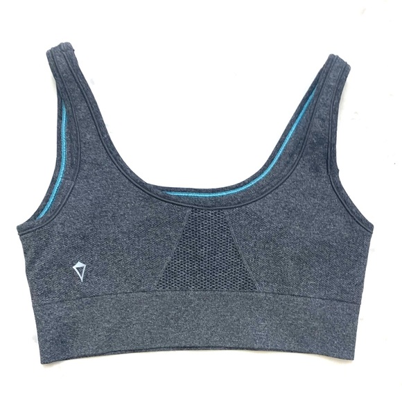 Ivivva by Lululemon Fly Tech Longline Sports Bra - Picture 3 of 3
